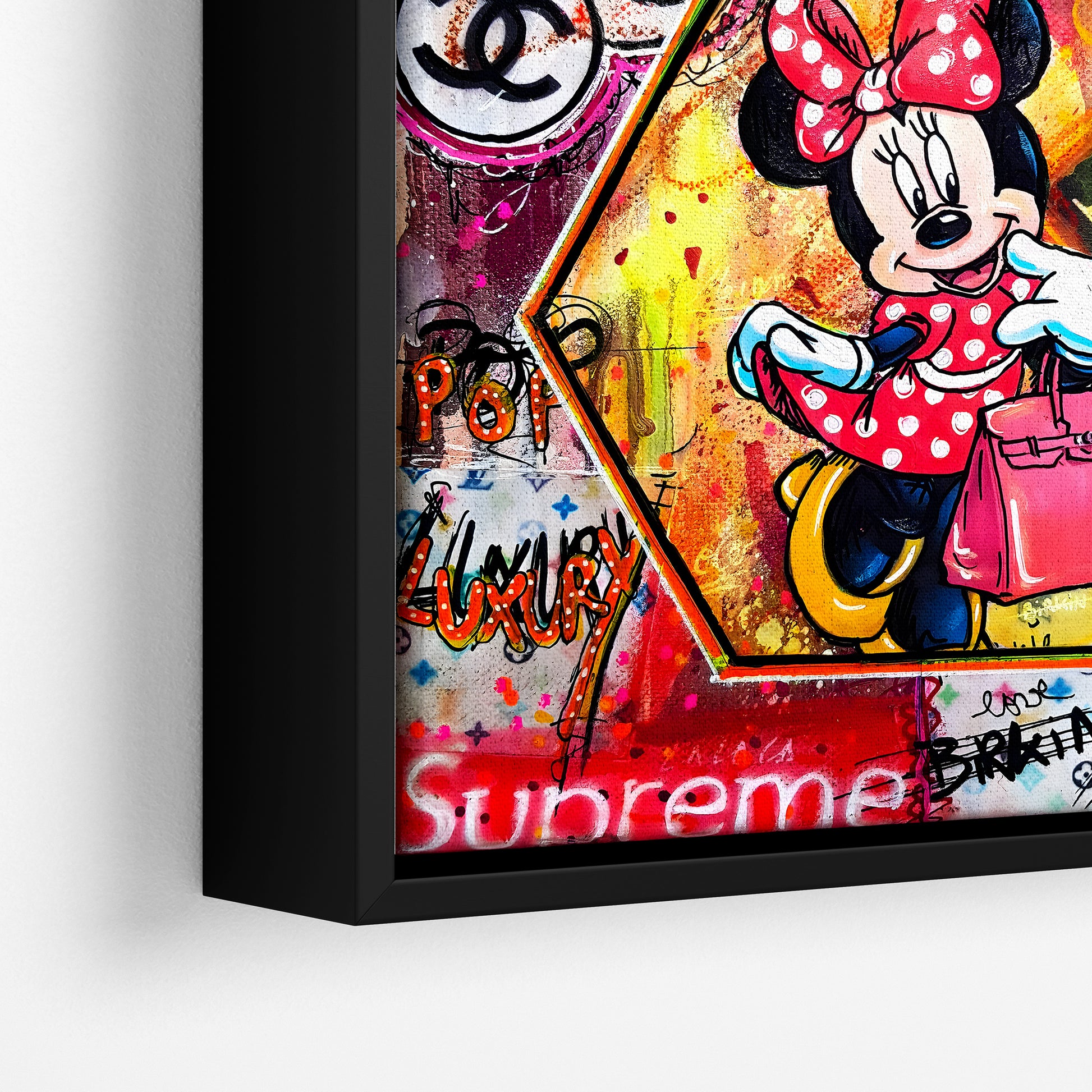 "POP LUXERY"
